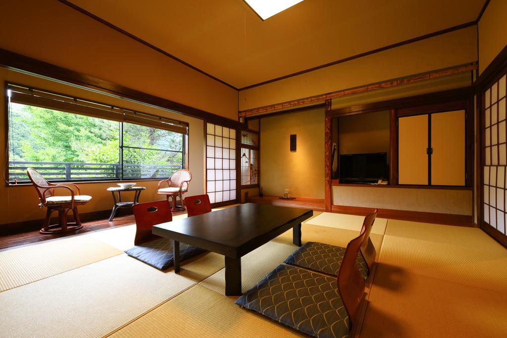 Ryokan Izumoya Jufu Exteriér fotografie
